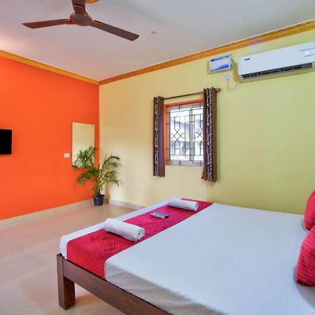Hotel Savita Calangute Luaran gambar