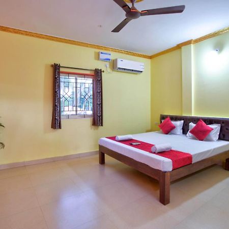 Hotel Savita Calangute Luaran gambar